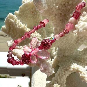 Bracelet in Pink sparkling butterfly beaded bracelet.